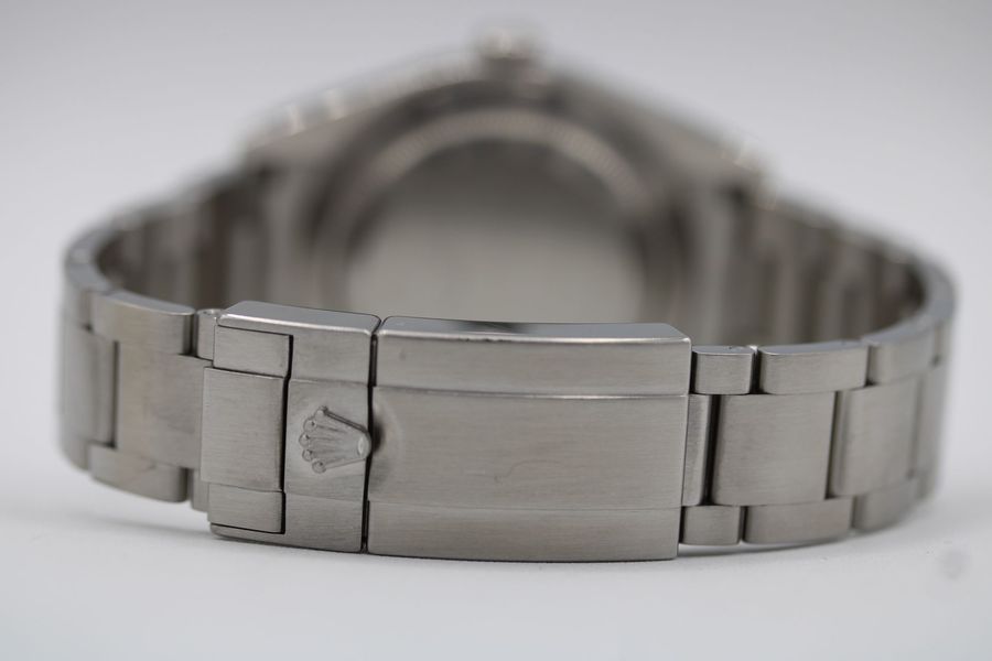 Rolex Explorer 214270